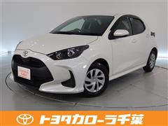 トヨタ　ヤリス 1.5X