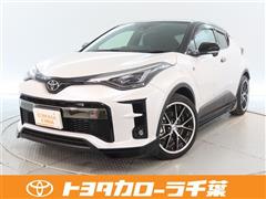 トヨタ C-HR S-T GRスポーツ