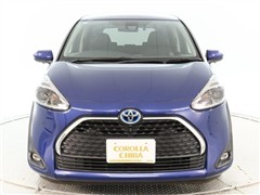 シエンタ HV ファンベースG クエロ