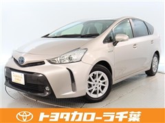 プリウスアルファ S