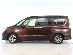 セレナハイウェイスター Vセレクション+