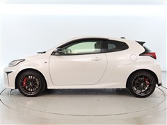 GRヤリス RZ ハイパフォーマンス