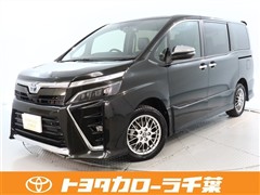 ヴォクシー HV ZS キラメキ 3