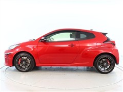 GRヤリス RZ ハイパフォーマンス