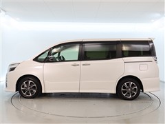 ヴォクシー ZS キラメキ 2