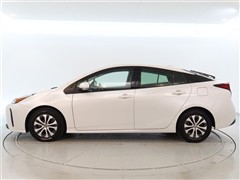 プリウス A プレミアム