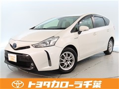 プリウスアルファ S