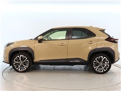 ヤリスクロス HV Z