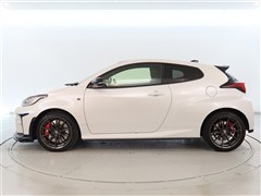 GRヤリス RZ ハイパフォーマンス