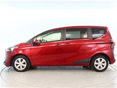 シエンタ HV ファンベ-スG