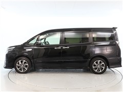 ヴォクシー ZS キラメキ 3