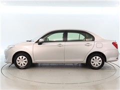 カローラアクシオ 1.3X