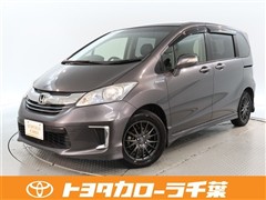 フリード HV プレミアムエディシ