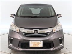 フリード HV プレミアムエディシ