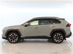 RAV4 アドベンチャー 4WD