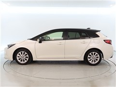 カローラツーリング HV S