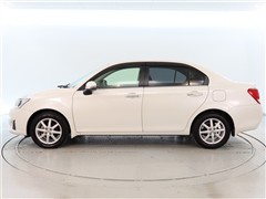 カローラアクシオ 1.5G