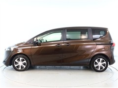 シエンタ G クエロ