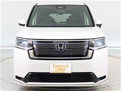 ステップワゴンe:HEVスパーダ