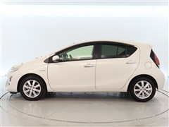 アクア S スタイルブラック