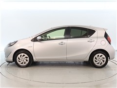 アクア S スタイルブラック