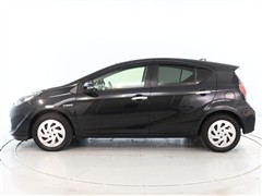 アクア S スタイルブラック