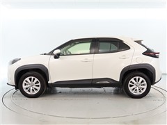 ヤリスクロス HV G