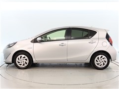 アクア S スタイルブラック