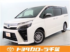 トヨタ ヴォクシー HV ZS キラメキ 3
