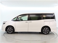 ヴォクシー ZS キラメキ 3