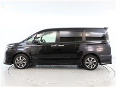 ヴォクシー ZS キラメキ 3