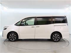 ヴォクシー ZS キラメキ 2