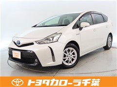 プリウスアルファ S
