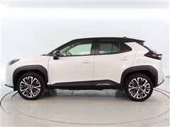 ヤリスクロス HV Z