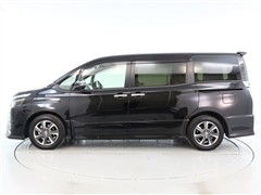 ヴォクシー ZS キラメキ 3