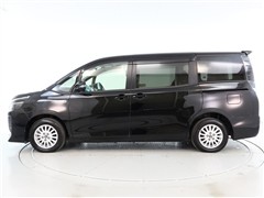 ヴォクシー HV V