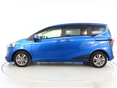 シエンタ HV ファンベ-スG