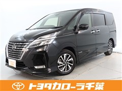 日産　セレナ ハイウェイスター V S-HV