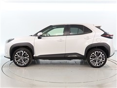 ヤリスクロス HV Z