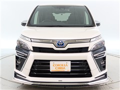 ヴォクシー HV ZS キラメキ 3