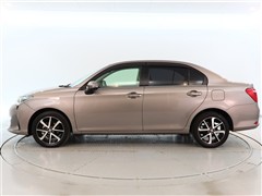 カローラアクシオ 1.5G