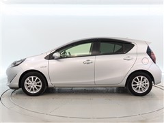 アクア S スタイルブラック