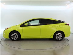 プリウス A プレミアム