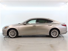 ES300h バージョンL