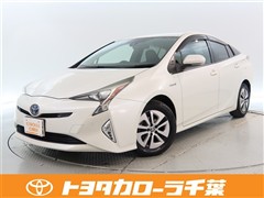 トヨタ プリウス A