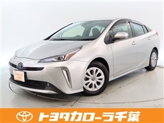 プリウス S セーフティプラス 2