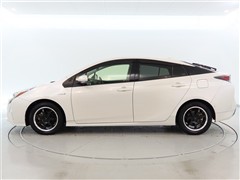 プリウス S セ-フティープラス