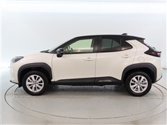 ヤリスクロス HV G