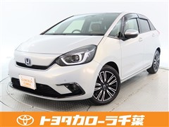 ホンダ フィット e:HEV LUXE