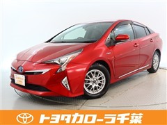 トヨタ プリウス A プレミアムツーリング